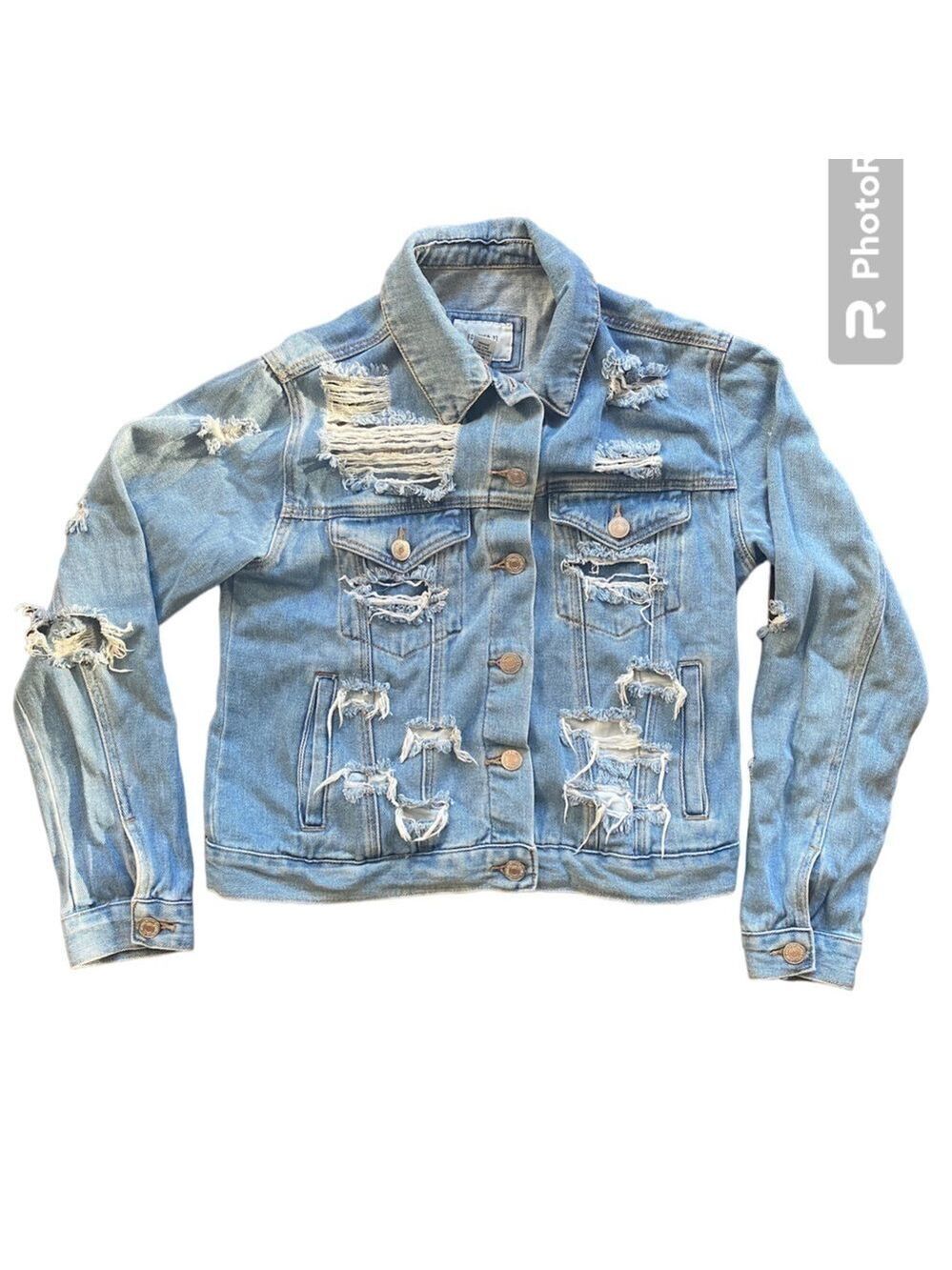 2/$15 Forever 21 Light Blue Denim Jacket Small